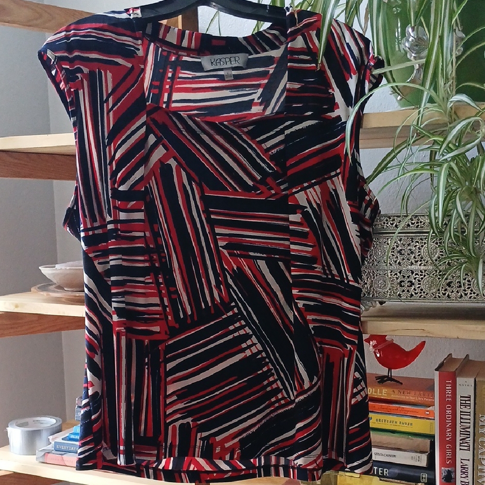 Kasper Black and Red Sleeveless Graphic Blouse